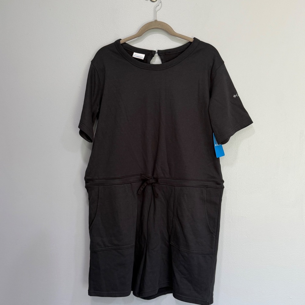 Columbia Trek French Terry Romper Black Short Sleeve Womens L open‎ back
